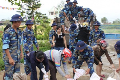 Số người chết bão số 14 ngày càng tăng